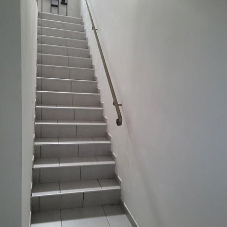 Appartement Avec Exterieur Aigues-Mortes Exterior photo