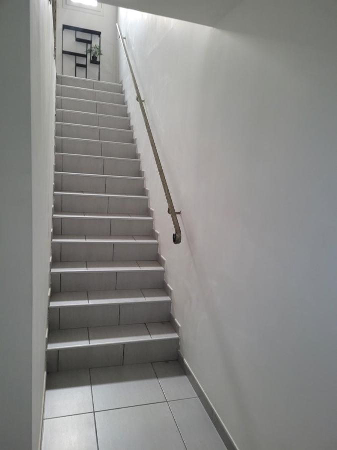 Appartement Avec Exterieur Aigues-Mortes Exterior photo